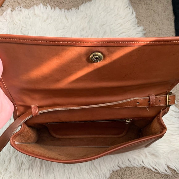 Coach Bags Vintage Coach Tan Leather Crossbody Handbag Poshmark